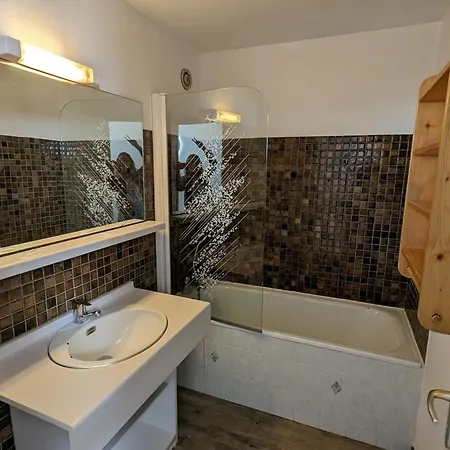 Confortable 4 Pers, Animaux Admis, Au Pied Des Pistes - Fr-1-811-30 Apartment *